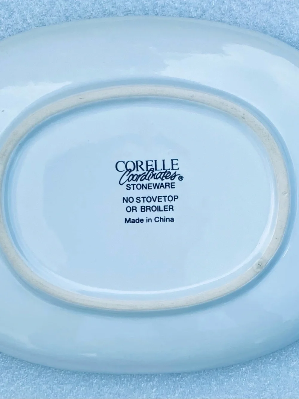 Corelle Coordinates Callaway Ivy Swirl Pattern Gravy Boat and Under Plate